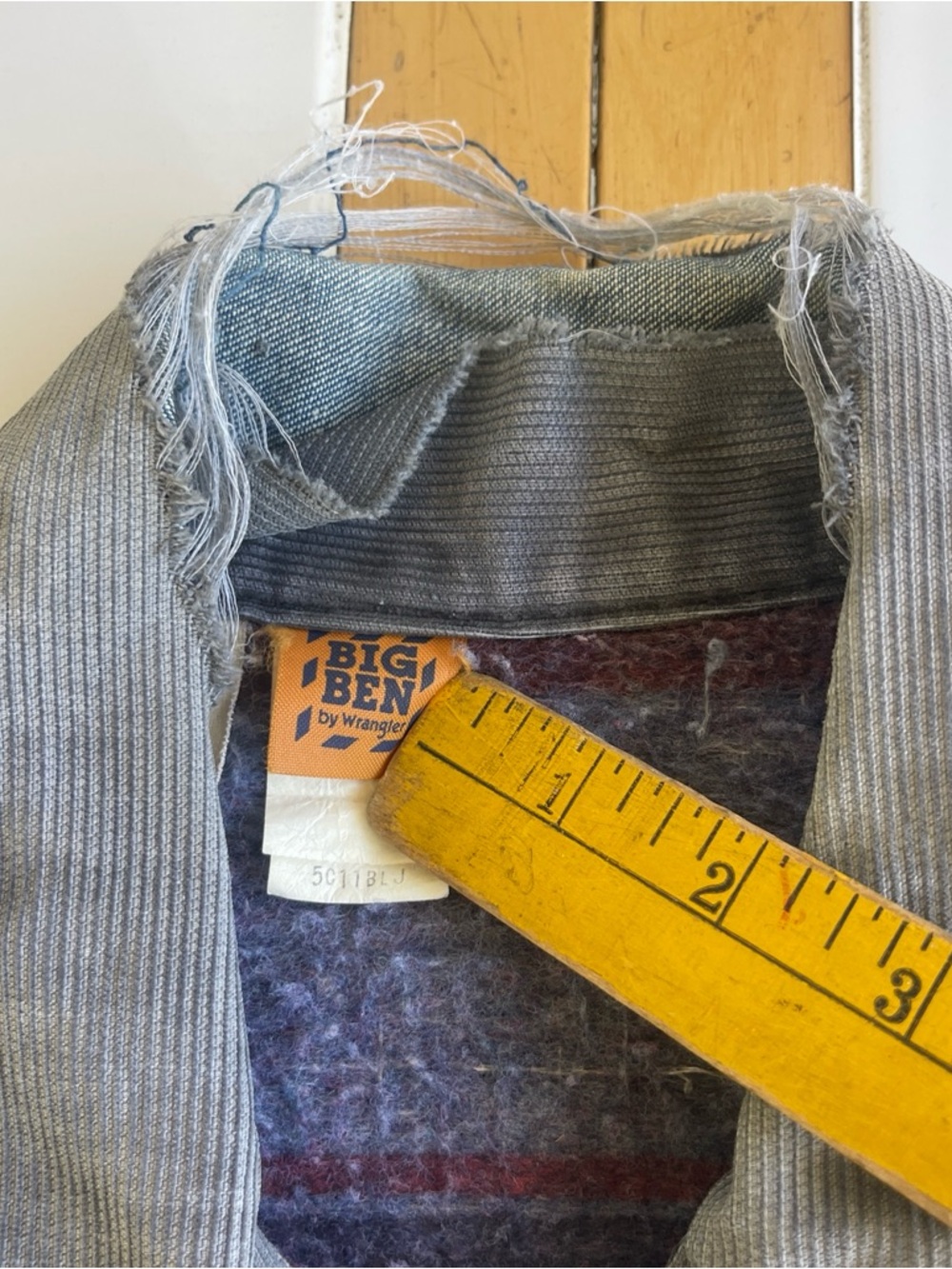 Vintage Big Ben Wrangler Denim Bomber Jacket M Chore Coat Workwear Distressed - Picture 3 of 16